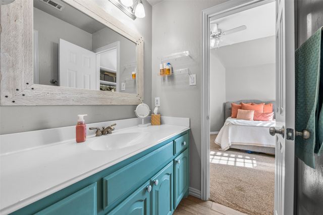 807 Stillwater Court, Keller, TX 76248