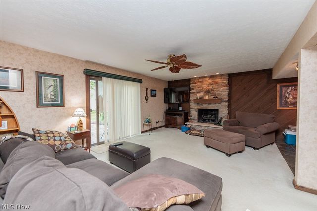 20757 Parkwood Lane, Strongsville, OH 44136