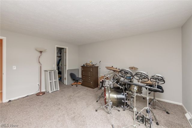 20757 Parkwood Lane, Strongsville, OH 44136