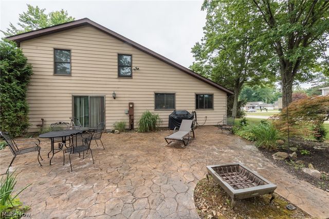20757 Parkwood Lane, Strongsville, OH 44136
