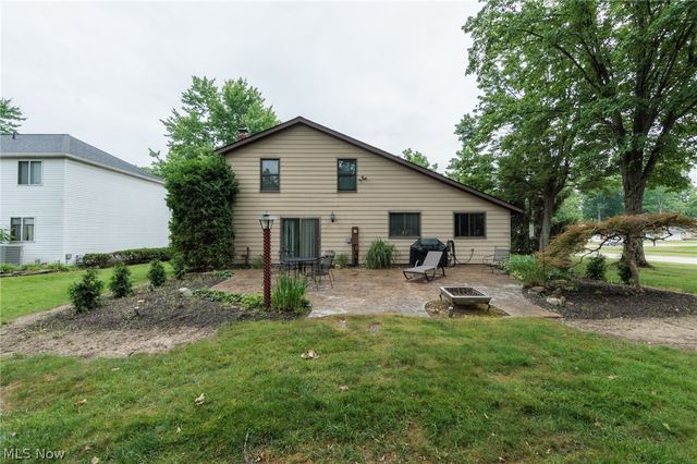 20757 Parkwood Lane, Strongsville, OH 44136