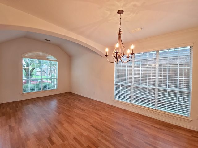 7513 Kallan Drive, Rowlett, TX 75089