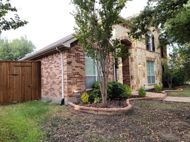 7513 Kallan Drive, Rowlett, TX 75089