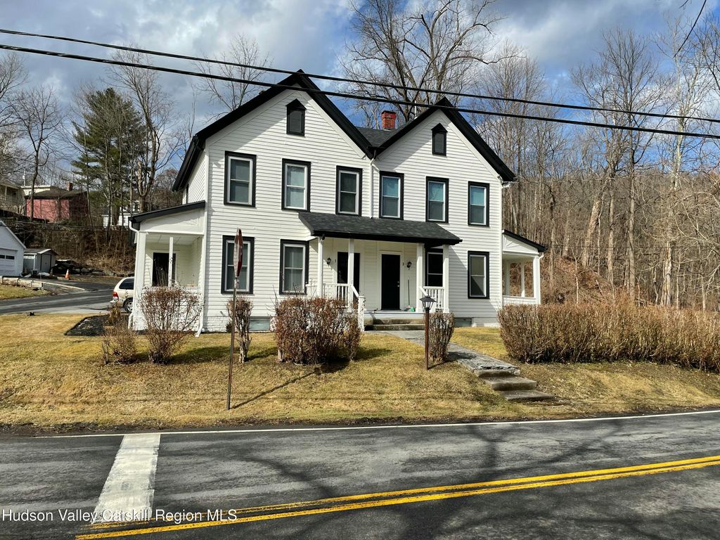 1465 Creek Locks Road 2, Kingston, NY 12401