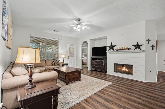 24610 Hampton Lakes Drive, Katy, TX 77493