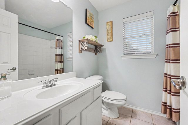 24610 Hampton Lakes Drive, Katy, TX 77493