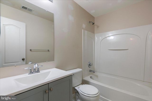 11696 PALM DESERT PL, Waldorf, MD 20602