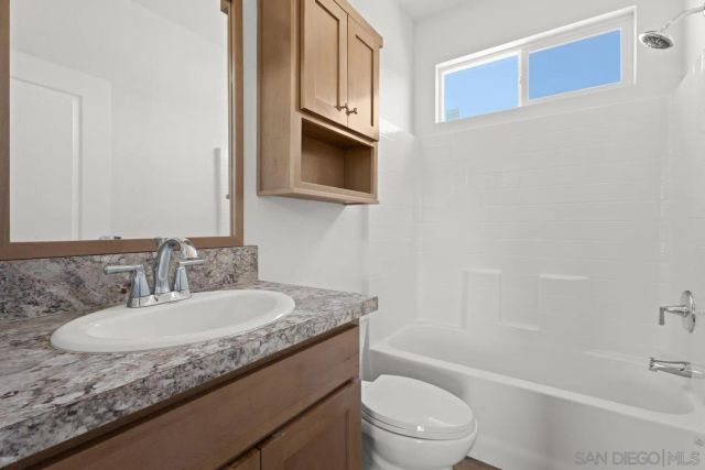 22815 Illahee Dr., Alpine, CA 91901