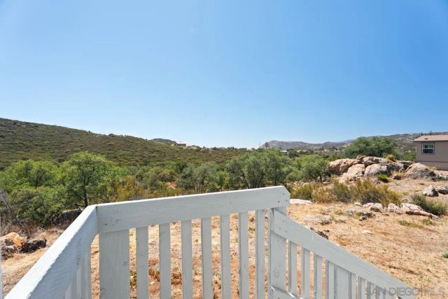 22815 Illahee Dr., Alpine, CA 91901
