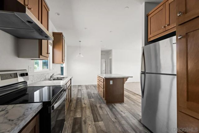 22815 Illahee Dr., Alpine, CA 91901