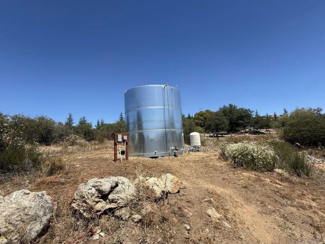 22815 Illahee Dr., Alpine, CA 91901