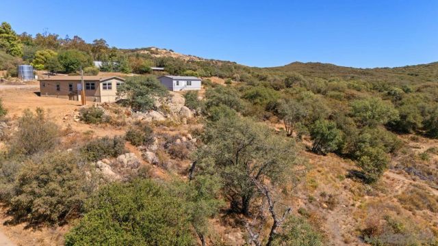 22815 Illahee Dr., Alpine, CA 91901