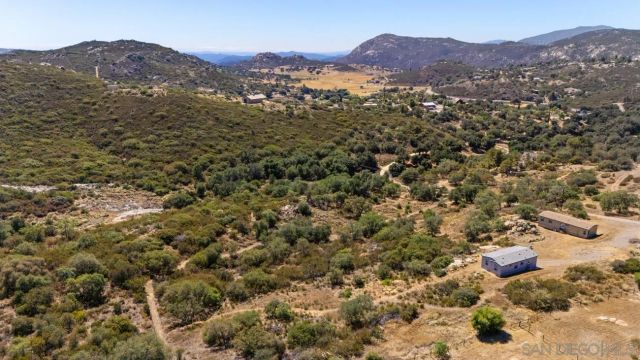 22815 Illahee Dr., Alpine, CA 91901