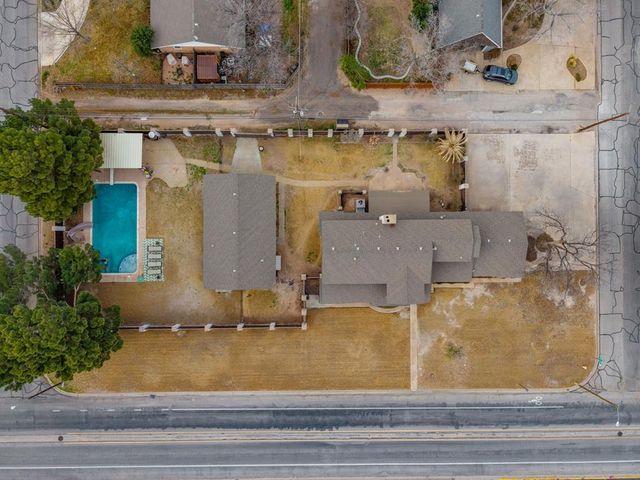 2000 Neely Ave, Midland, TX 79705