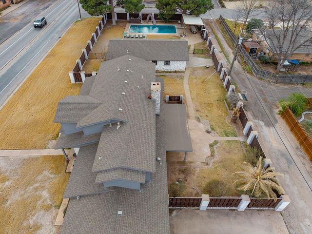 2000 Neely Ave, Midland, TX 79705