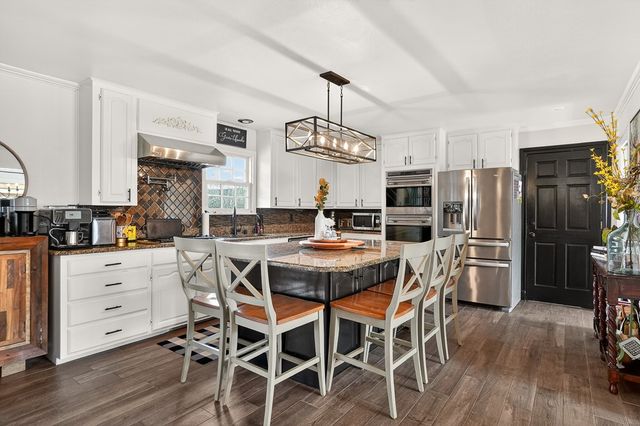 2000 Neely Ave, Midland, TX 79705