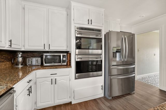 2000 Neely Ave, Midland, TX 79705