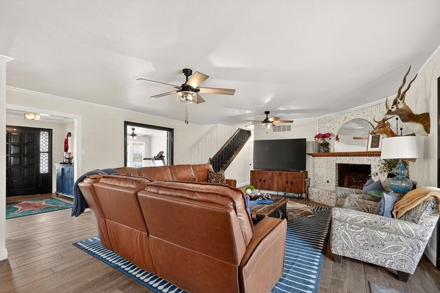 2000 Neely Ave, Midland, TX 79705