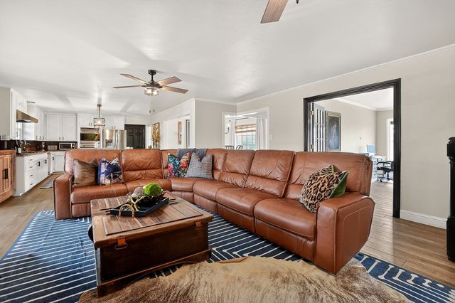 2000 Neely Ave, Midland, TX 79705