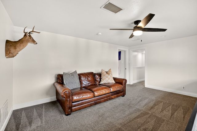 2000 Neely Ave, Midland, TX 79705