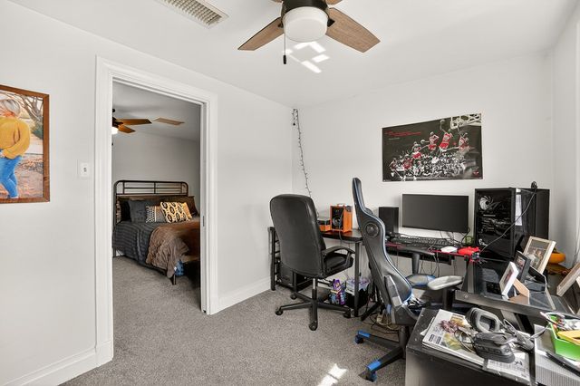 2000 Neely Ave, Midland, TX 79705