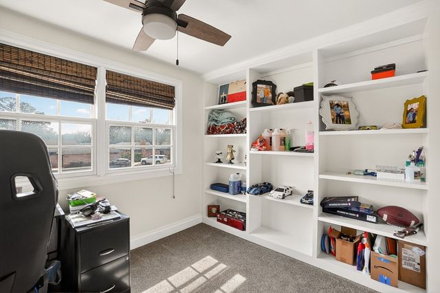 2000 Neely Ave, Midland, TX 79705