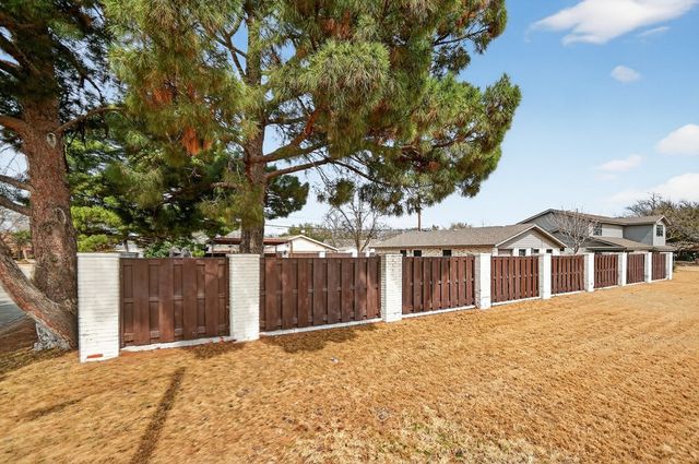 2000 Neely Ave, Midland, TX 79705