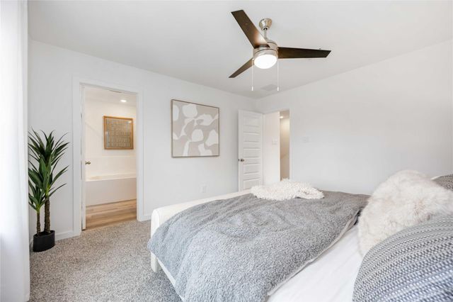 969 Mansfield Street, Houston, TX 77091