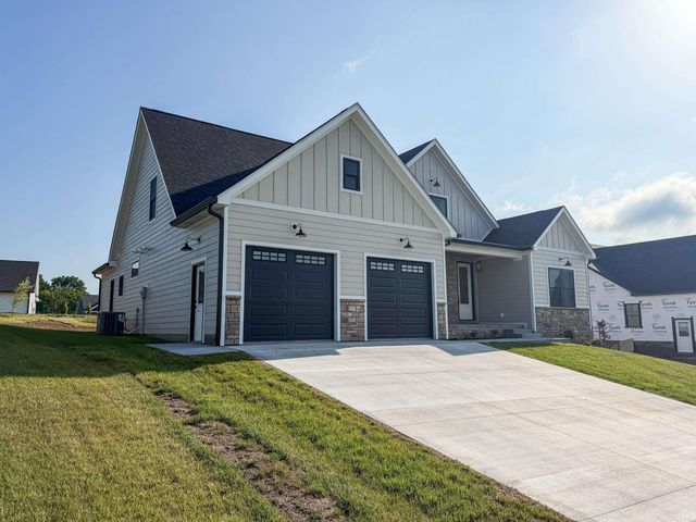 831 Spyglass Hill Drive, Bedford, IN 47421