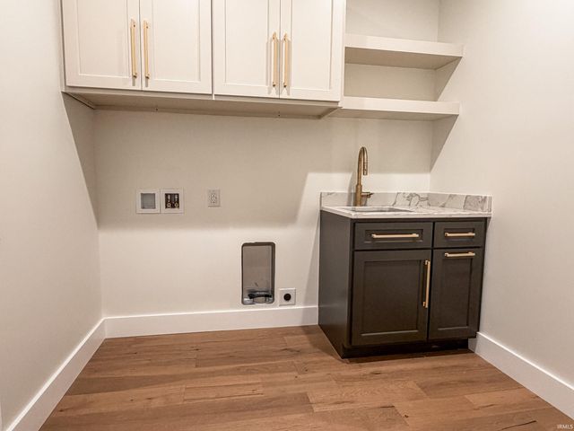 831 Spyglass Hill Drive, Bedford, IN 47421