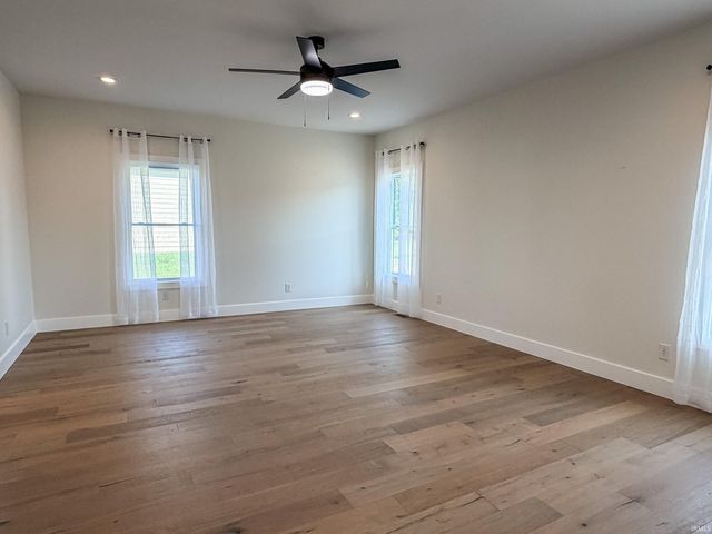 831 Spyglass Hill Drive, Bedford, IN 47421