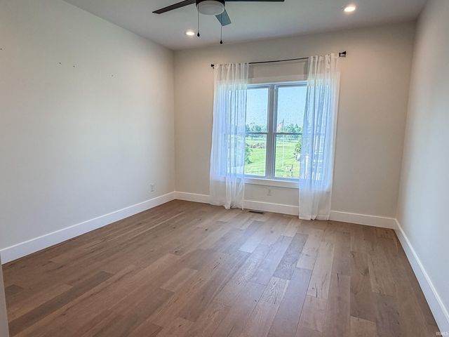 831 Spyglass Hill Drive, Bedford, IN 47421