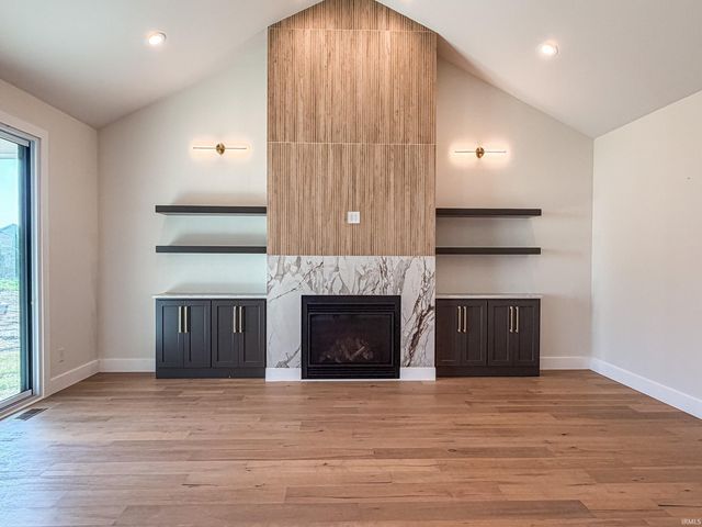 831 Spyglass Hill Drive, Bedford, IN 47421