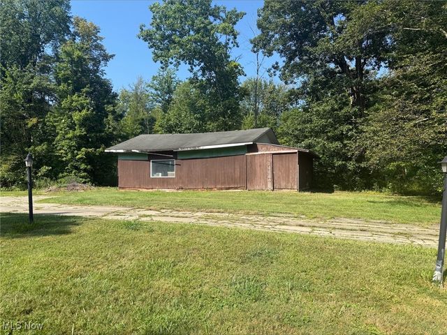 5082 Cork Cold Springs Road, Geneva, OH 44041