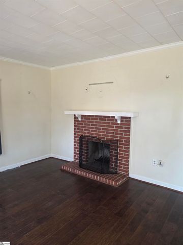 1123 Renno Road, Clinton, SC 29325