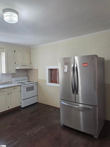 1123 Renno Road, Clinton, SC 29325