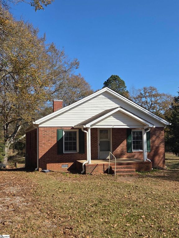1123 Renno Road, Clinton, SC 29325