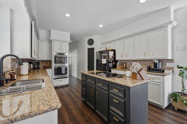 15327 Gettysburg Drive, Tomball, TX 77377