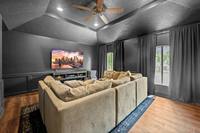 15327 Gettysburg Drive, Tomball, TX 77377