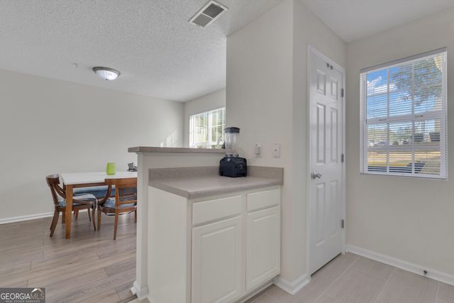 127 Chastain Circle, Newnan, GA 30263