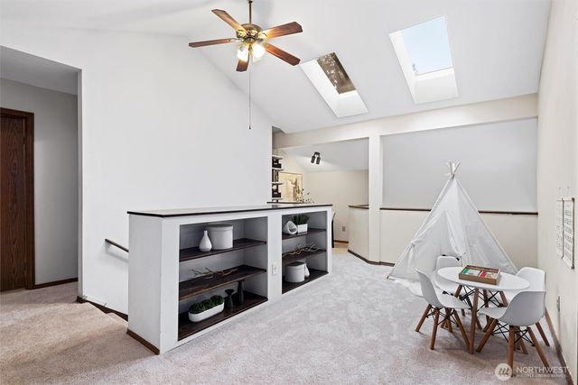 26009 222nd Place SE, Maple Valley, WA 98038