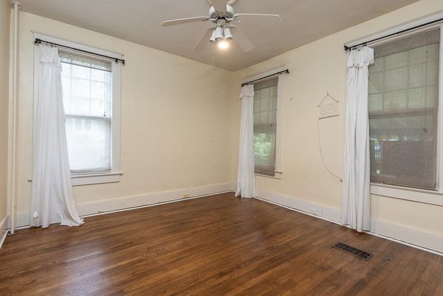 573 S MCLEAN BLVD, Memphis, TN 38104