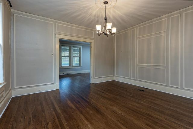 573 S MCLEAN BLVD, Memphis, TN 38104
