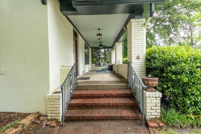 573 S MCLEAN BLVD, Memphis, TN 38104