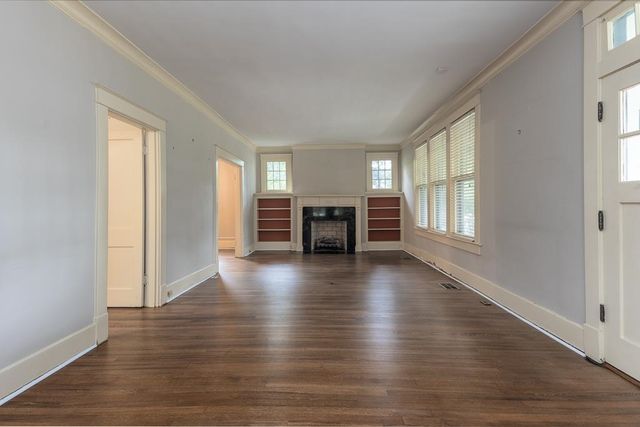 573 S MCLEAN BLVD, Memphis, TN 38104