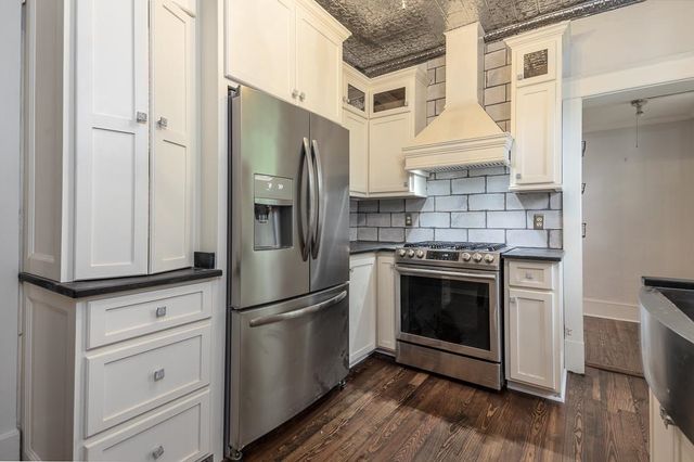 573 S MCLEAN BLVD, Memphis, TN 38104