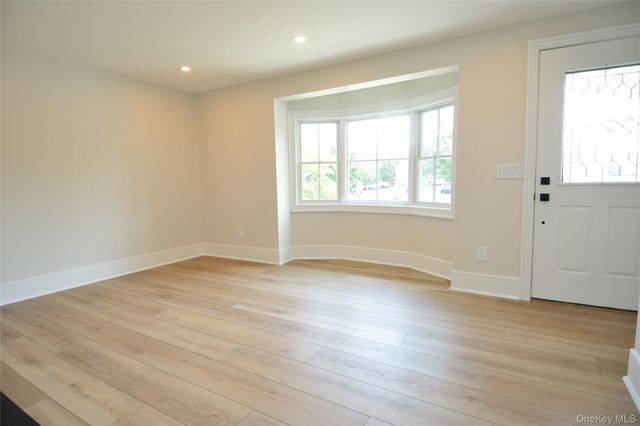 137 Hillside Place, Eastchester, NY 10709