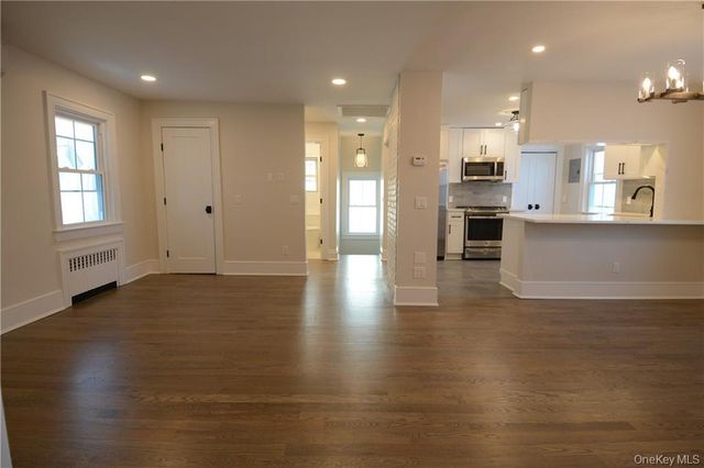 137 Hillside Place, Eastchester, NY 10709