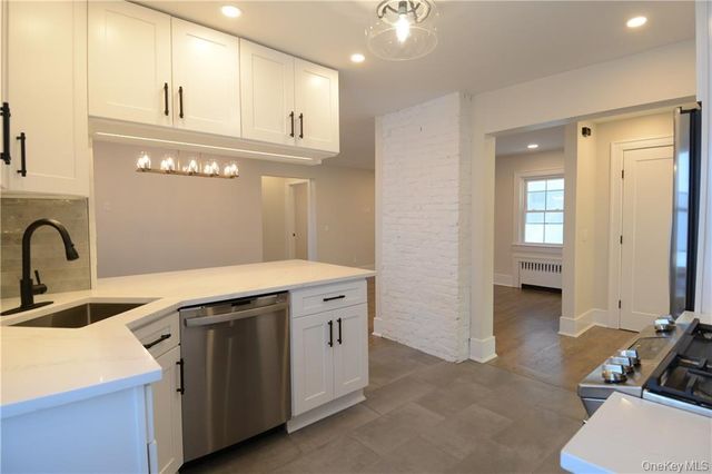 137 Hillside Place, Eastchester, NY 10709