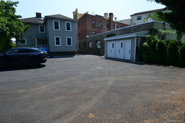 137 Hillside Place, Eastchester, NY 10709